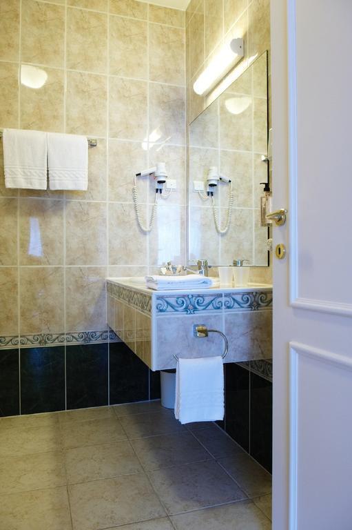 Hotel La Roseraie Wemmel Luaran gambar